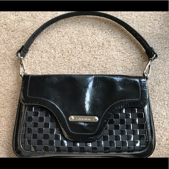 Calvin Klein purse. Lightly used. 10x6 inches. - Picture 1 of 4